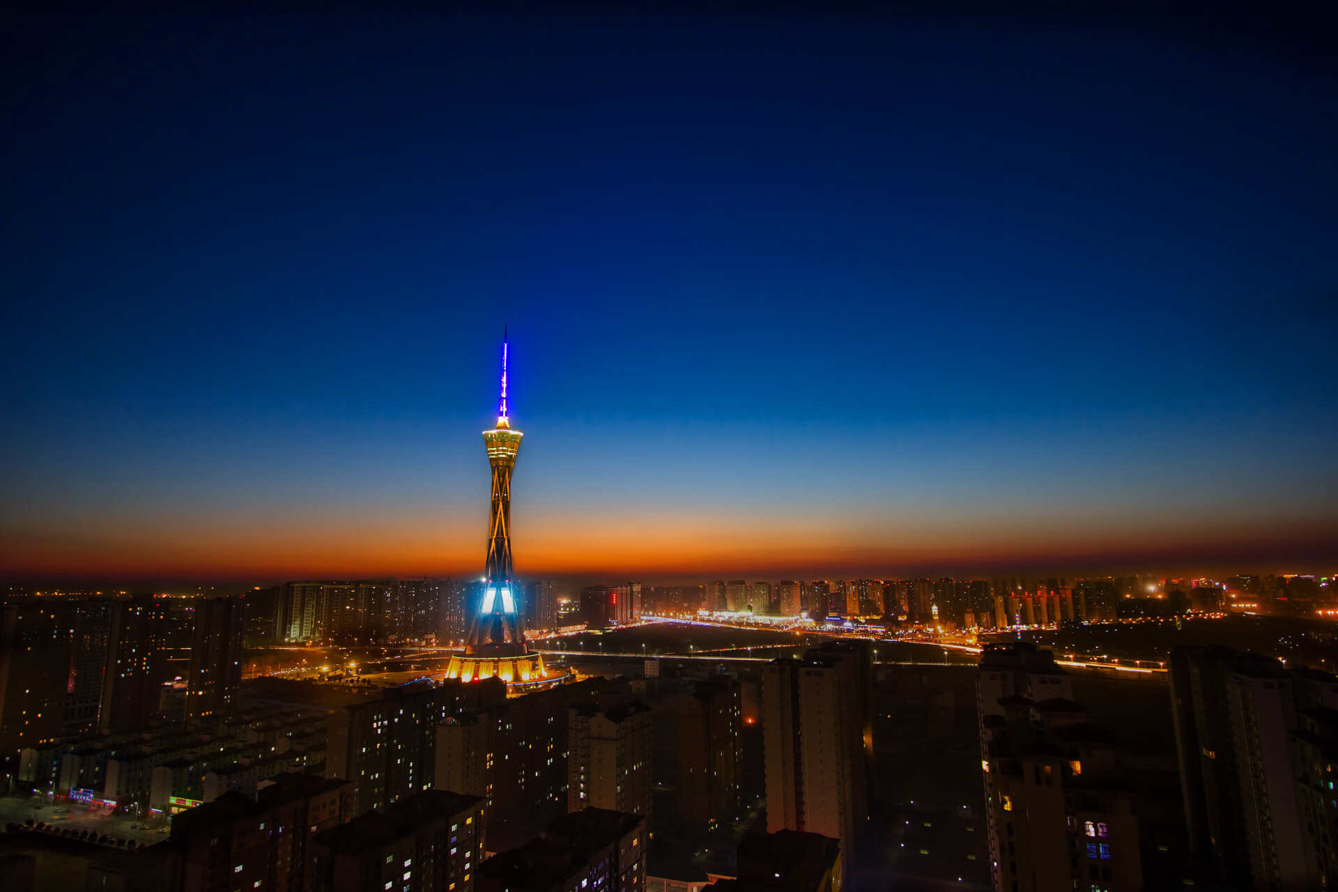 九游体育娱乐-欧洲足球锦标赛冠军角逐激励球员备战，欧洲足球锦标赛2020特定球员