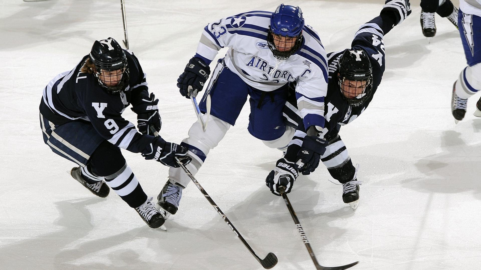_蓝色海底冲浪：海底世界的极速体验_，蓝色色的海底